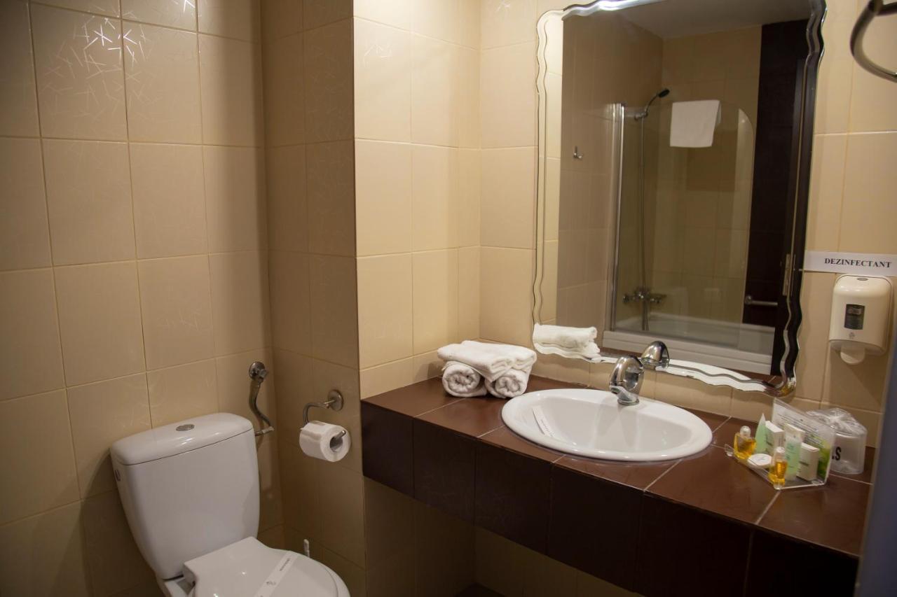 Hotel Ambasador