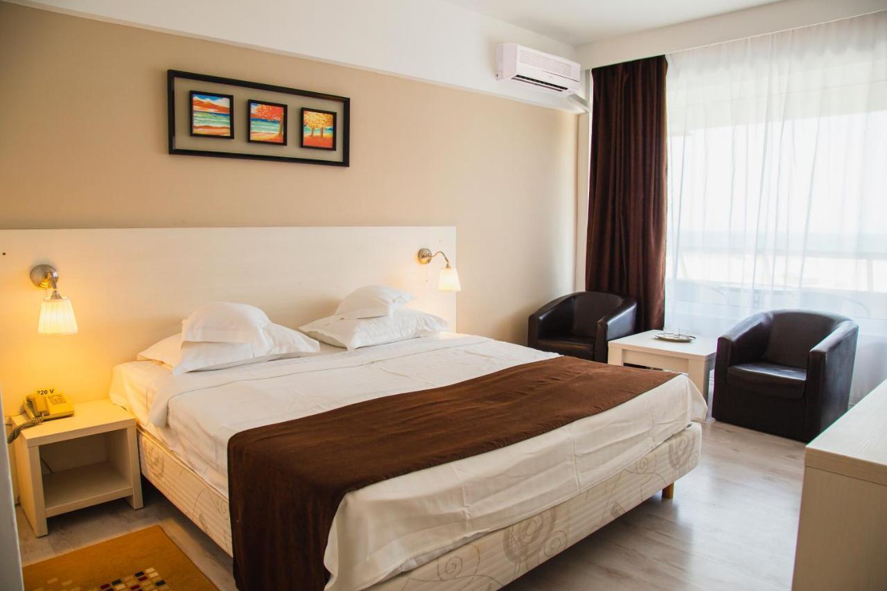 Hotel Ambasador Mamaia