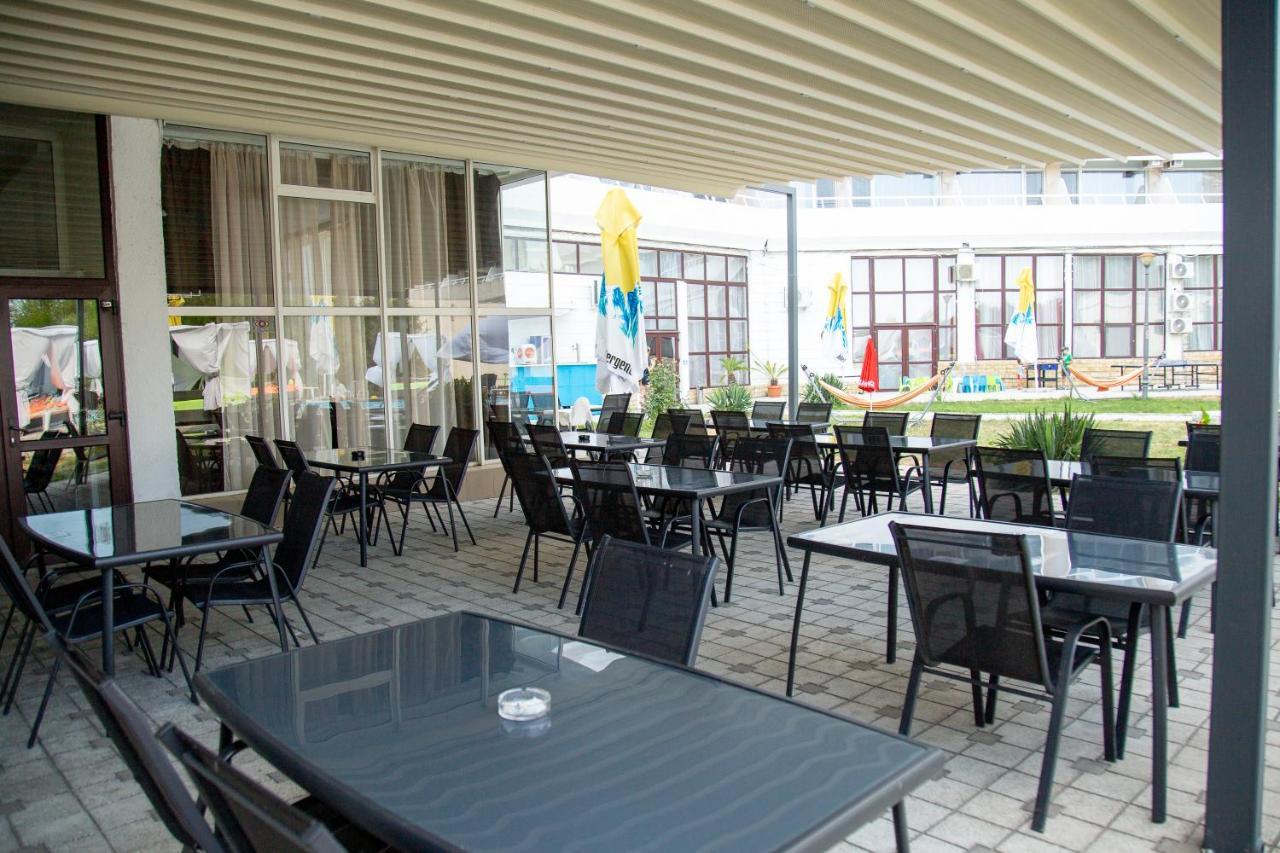 Hotel Ambasador